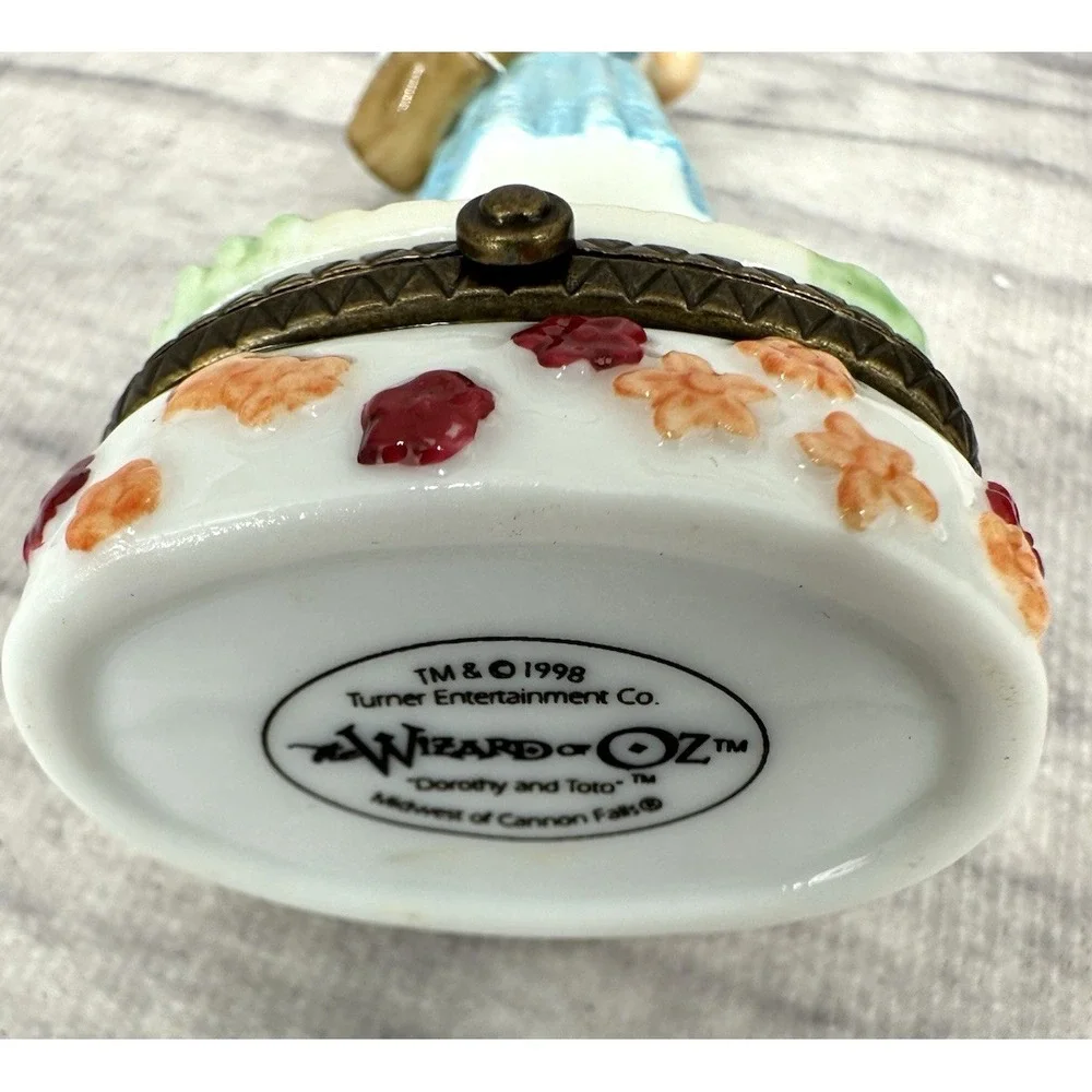 WIZARD OF OZ‎ COLLECTIBLES - MADAME ALEXANDER DOLLS / TRINKET BOX / SPREADER SET